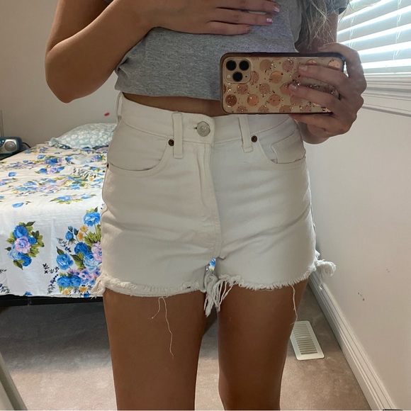 ZARA white denim high rise shorts - Picture 1 of 4